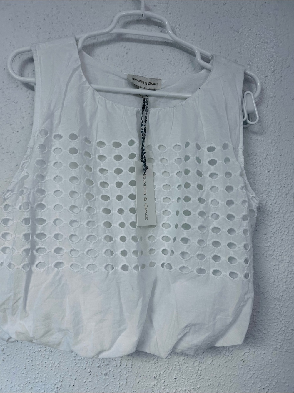 Jennifer & Grace Eyelet Blouse Women White Sleeveless Sz Small